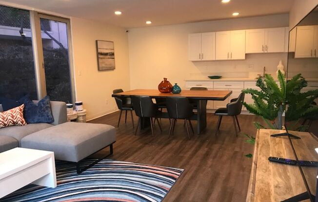 1 bed, 1 bath, 750 sqft, $1,995, Unit Unit 122