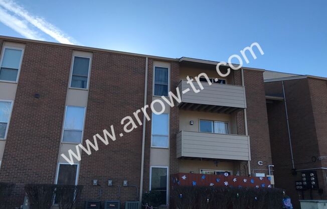 2 beds, 1 bath, $1,450, Unit # #C 39