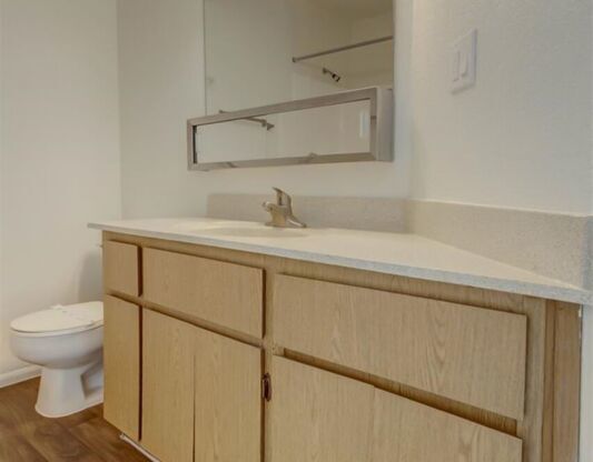 2 beds, 2 baths, 984 sqft, $1,500, Unit 142