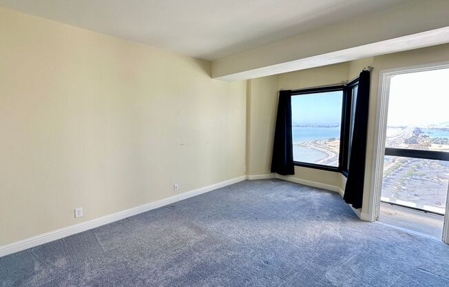 1 bed, 1 bath, $2,400, Unit # 2102
