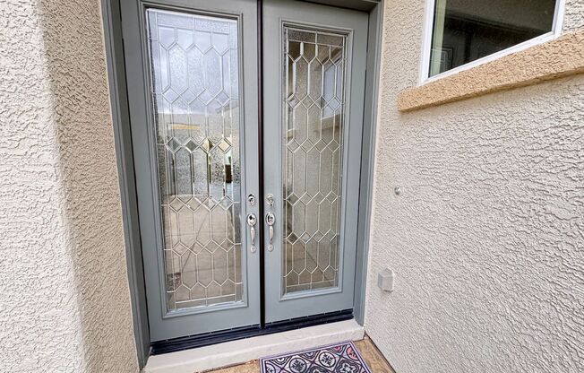 Spacious 4 Bedroom Home with Private Pool!