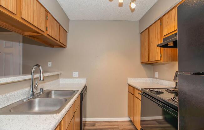 1 bed, 1 bath, 603 sqft, $770