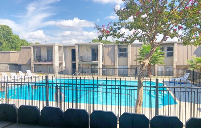 3 beds, 2 baths, 1,256 sqft, $1,500, Unit 09-0907 W/D