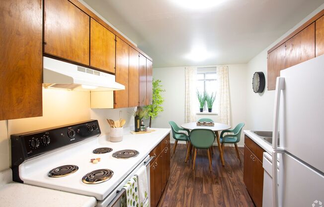 1 bed, 1 bath, 735 sqft, $925, Unit B-B05