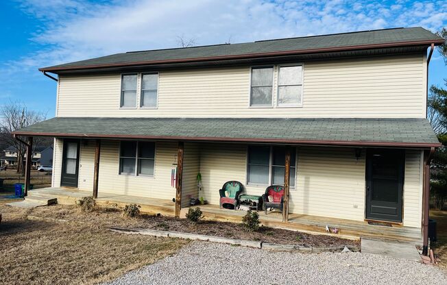 3 Bedroom, 1.5 Bathroom Duplex