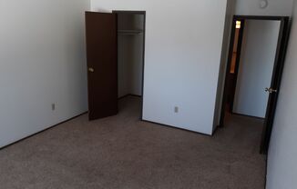 1 bed, 1 bath, 700 sqft, $730, Unit 21