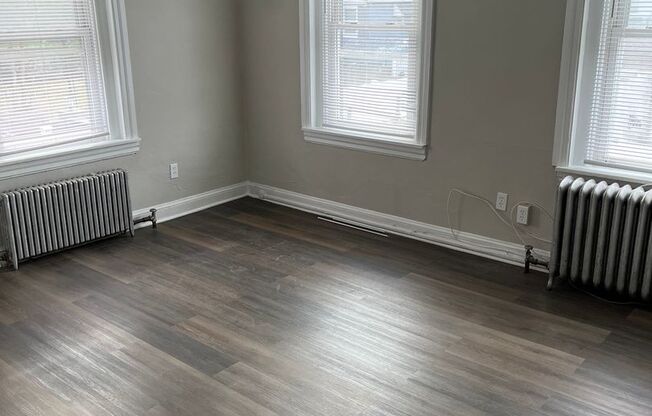 101 - 137 West 2nd Avenue - Greenfield
