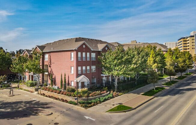 2 beds, 2 baths, 1,200 sqft, $1,510, Unit 05302