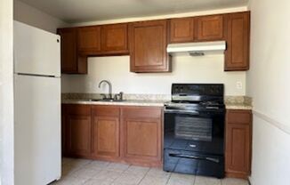 2 beds, 1 bath, $1,200