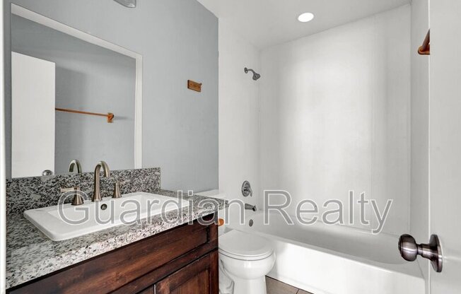 521 CALCATERRA CIR