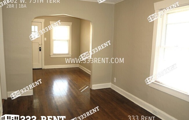 702 W 75 TERRACE