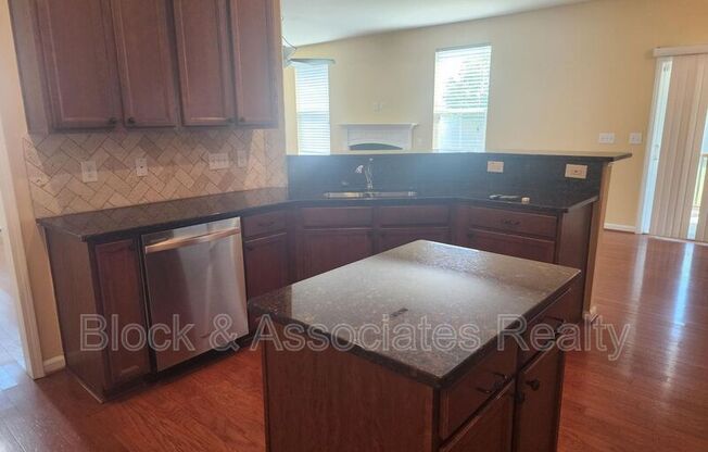 4106 WHITE KESTREL DR