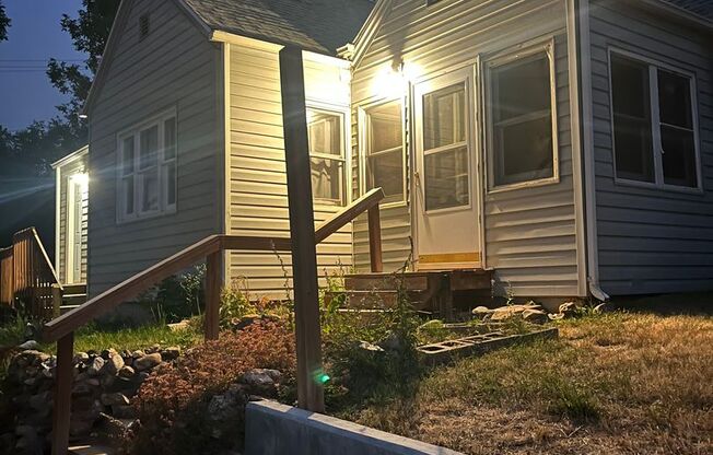 2-Bedroom, 1-Bathroom Home for Rent