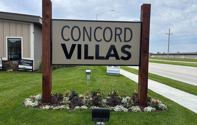 2 beds, 2 baths, 1,027 sqft, $1,750, Unit 71