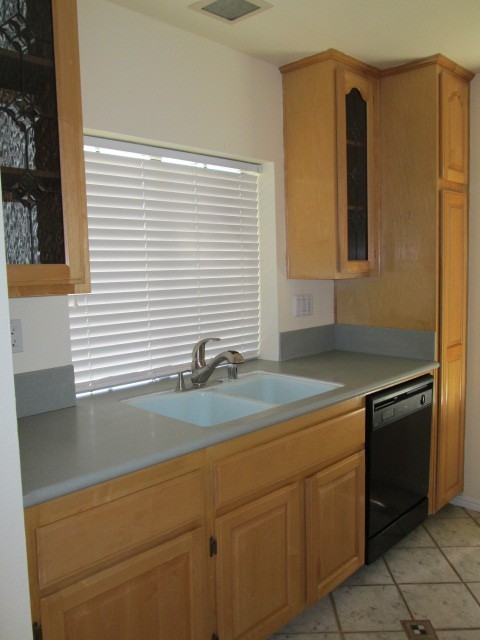 2 Bedroom Condo in Mira Mesa
