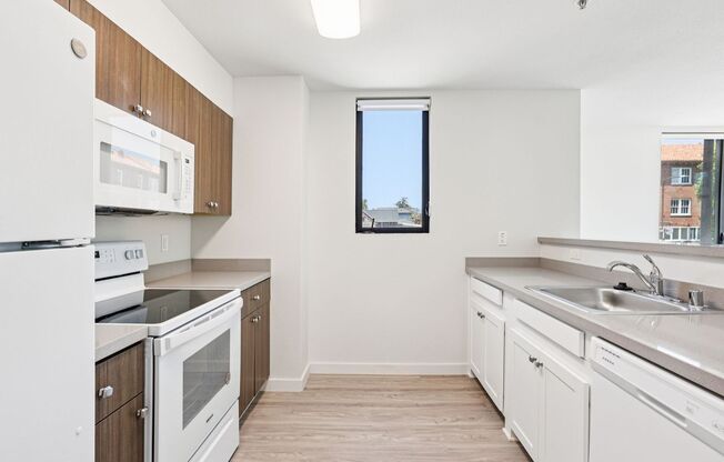 1 bed, 1 bath, 111 sqft, $1,600, Unit Shared Unit - SinglePrivateRoom