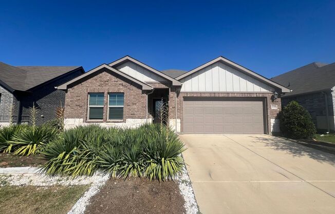 Fort Worth Texas Homes For Rent "Eagle Mountain-Saginaw ISD"