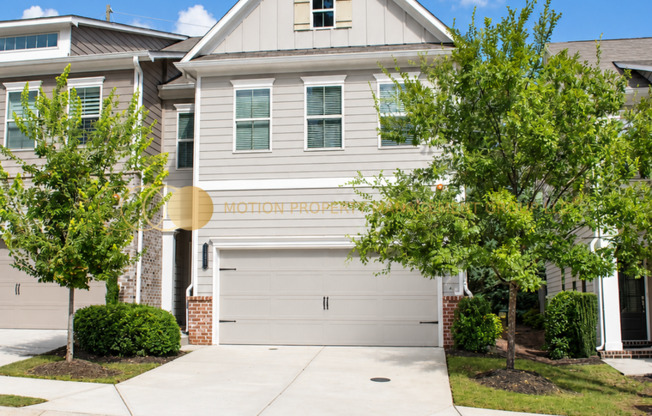 MOVE IN BEFORE THE END OF THE MONTH AND GET NOVEMBER FREE!!