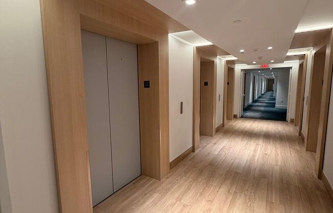 1 bed, 1 bath, $2,750, Unit Apt 2210