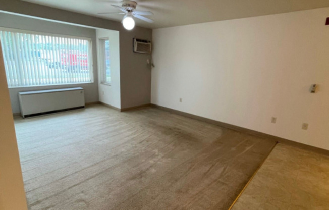 3 beds, 2 baths, 1,200 sqft, $1,345, Unit TE218X-119