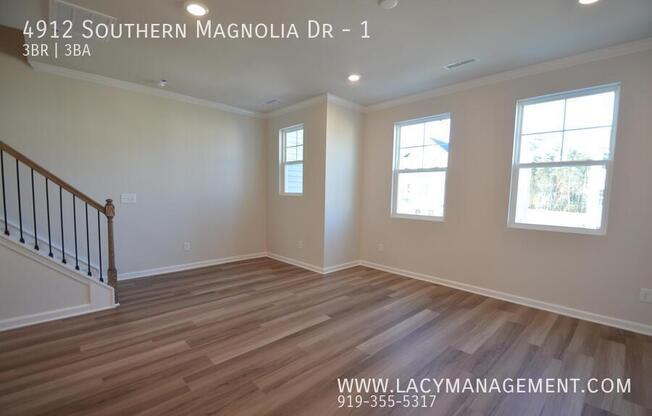 4912 SOUTHERN MAGNOLIA DR