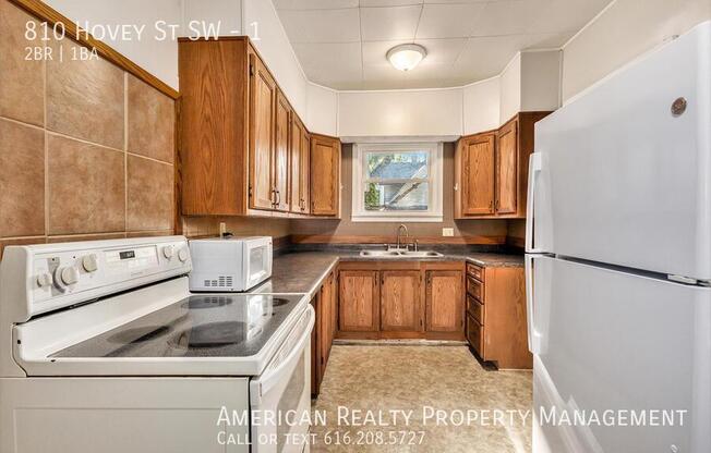 810 HOVEY ST SW