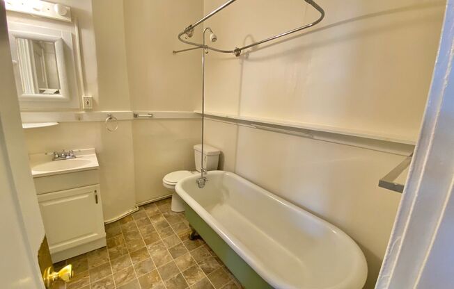 Studio, 1 bath, 455 sqft, $1,750, Unit 310