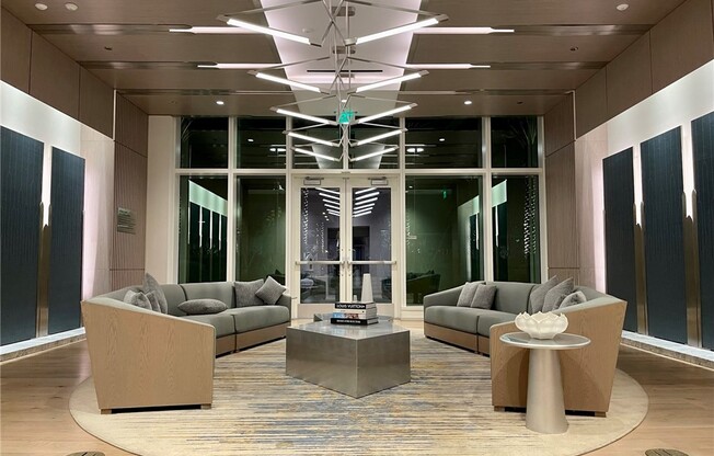 Studio, 1 bath, 491 sqft, $3,200, Unit 1123