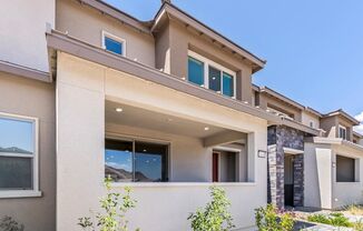 Rooftop Deck with Stunning Strip & Mountain Views