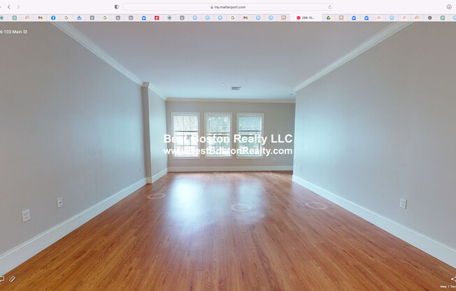 286 MAIN ST