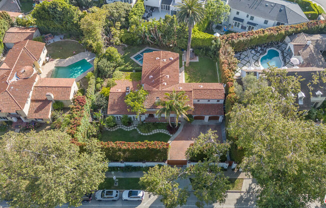 221 S BEVERLY GLN BLVD