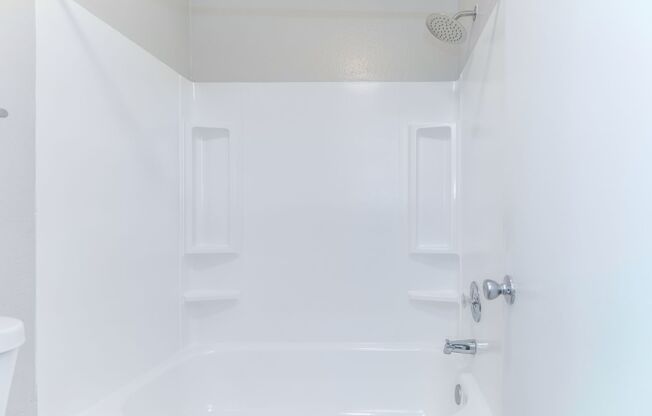 1 bed, 1 bath, 623 sqft, $729