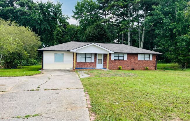 Wow! Check out this charming 4-bedroom, 1-bathroom home located in Douglasville!