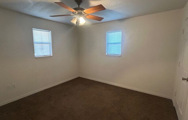 Perfect Elm Mott Duplex