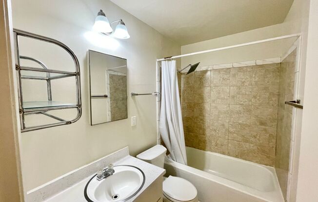 2 beds, 1 bath, $3,675, Unit #7