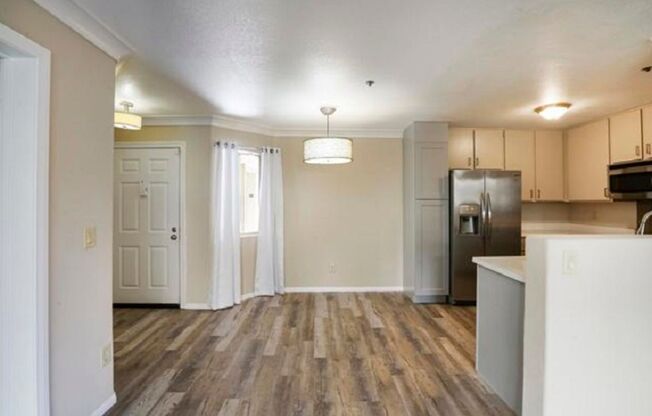 2bed/2bath in heart of Hillcrest
