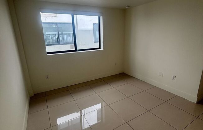 2 beds, 1 bath, 550 sqft, $1,995, Unit 829-210