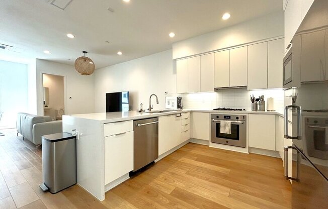 10917 1/2 OTSEGO ST