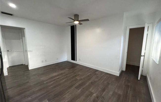 3515 Van Buren St.