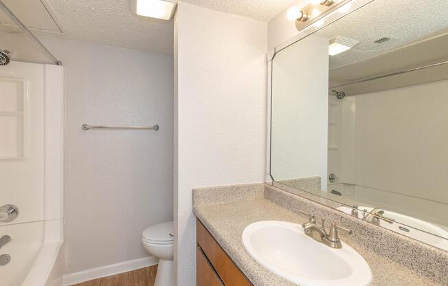 2 beds, 2 baths, 850 sqft, $1,179