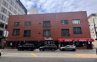 440-48 N State St