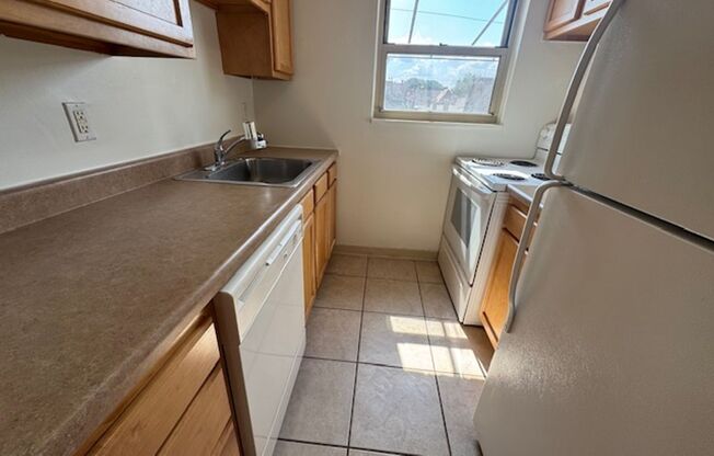 5731 Ellsworth Avenue