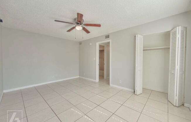 1 bed, 1 bath, 575 sqft, $945, Unit 920#B202