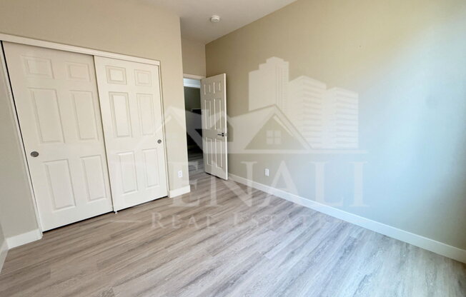 4 beds, 2 baths, 2,271 sqft, $2,095