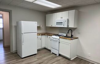 1 bed, 1 bath, 700 sqft, $1,250, Unit 102