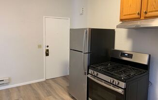 Studio, 1 bath, $1,450, Unit Unit 7