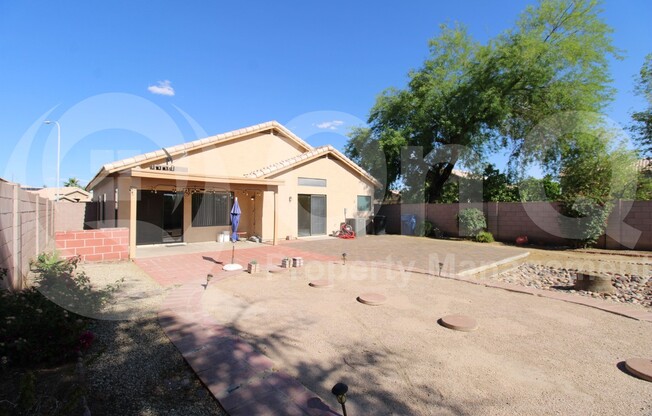 7074 S HEATHER DR