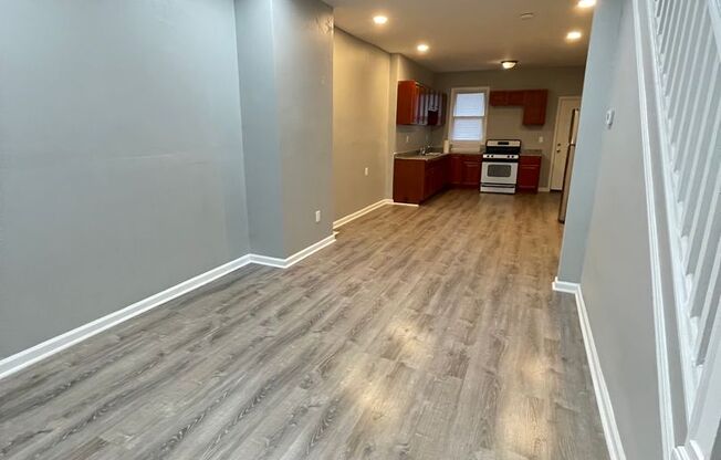 Beautiful Three Bedroom Two Full Bathroom East Baltimore Townhome