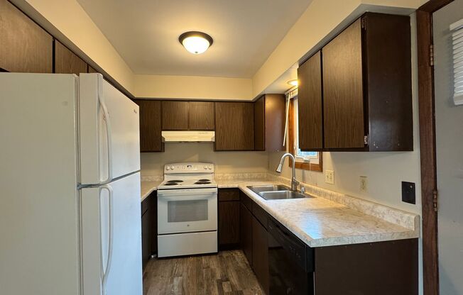135-145 N Willson