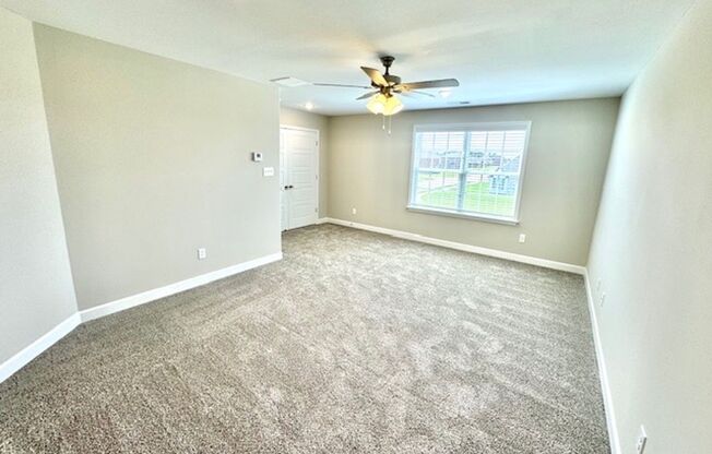 4 beds, 2.5 baths, 2,365 sqft, $1,945, Unit 1